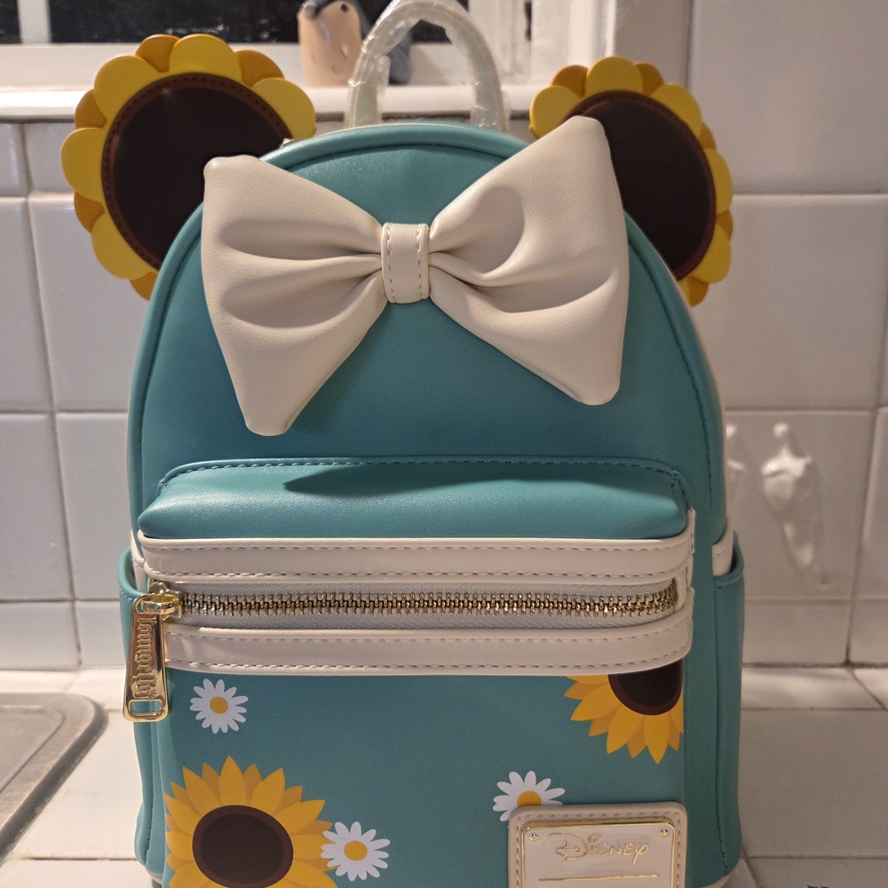 Loungefly Disney Exclusive Minnie Sunflower Mini Backpack - Picture 2 of 9
